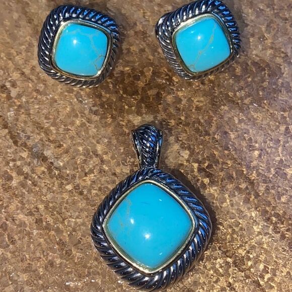 Heavy Duty Sterling Silver with Turquoise Pendant and Post Earring Set - Picture 2 of 13